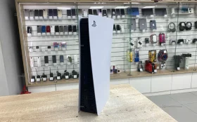 Купить Приставка Sony PlayStation 5 825Gb Blu-Ray б/у , в Москва и область Цена:34900рублей