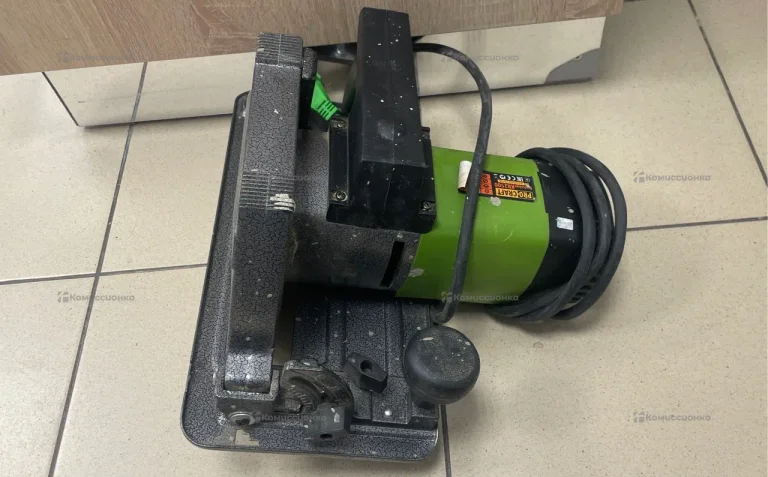 Дисковая пила Pro-Craft KR2500