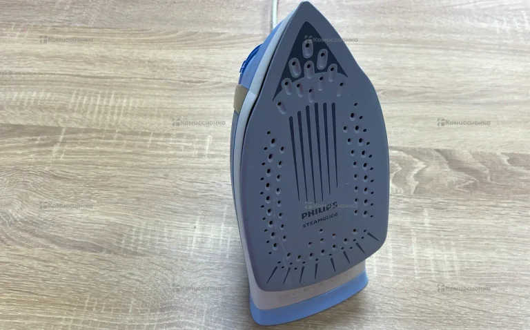 Утюг Philips GC 3320