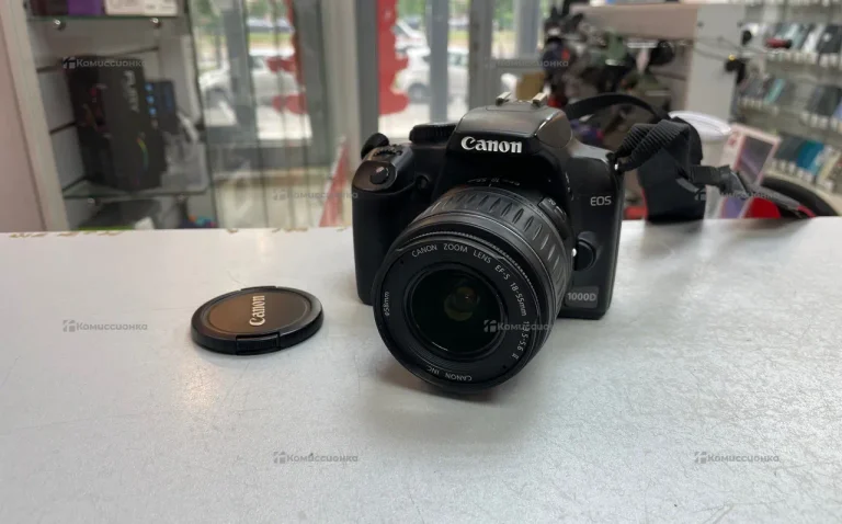 Фотоаппарат Canon 1000D