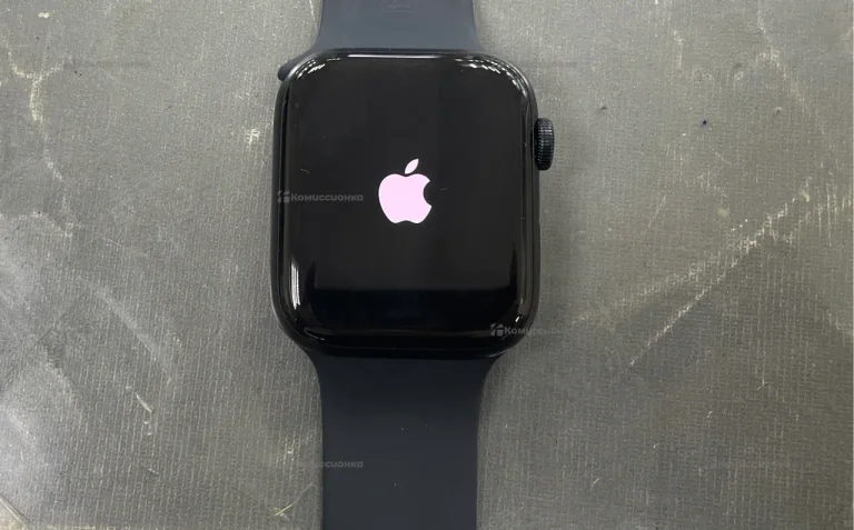 Часы  Apple se 3 44 mm