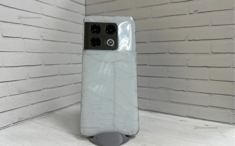 OnePlus 10 Pro 8/128 ГБ