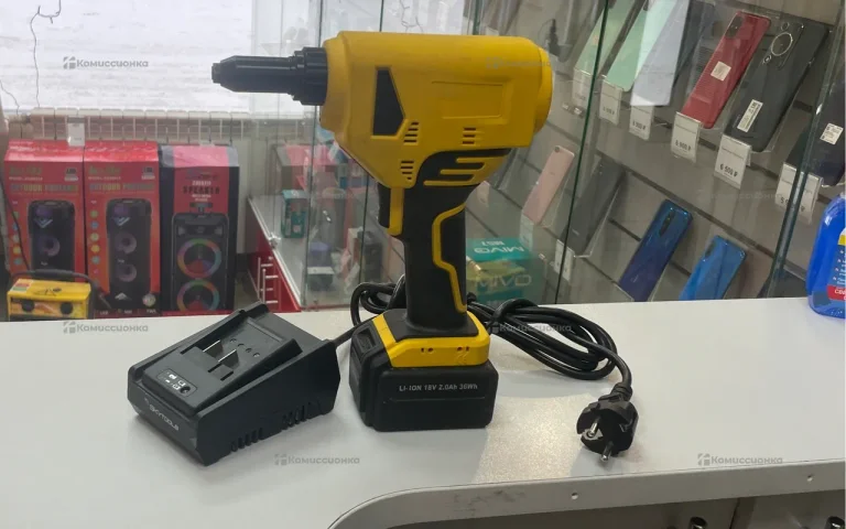 Заклепочник SKytools SK50