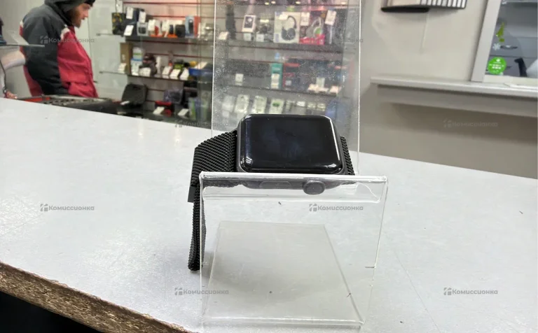 Часы  Apple Watch 3 38mm