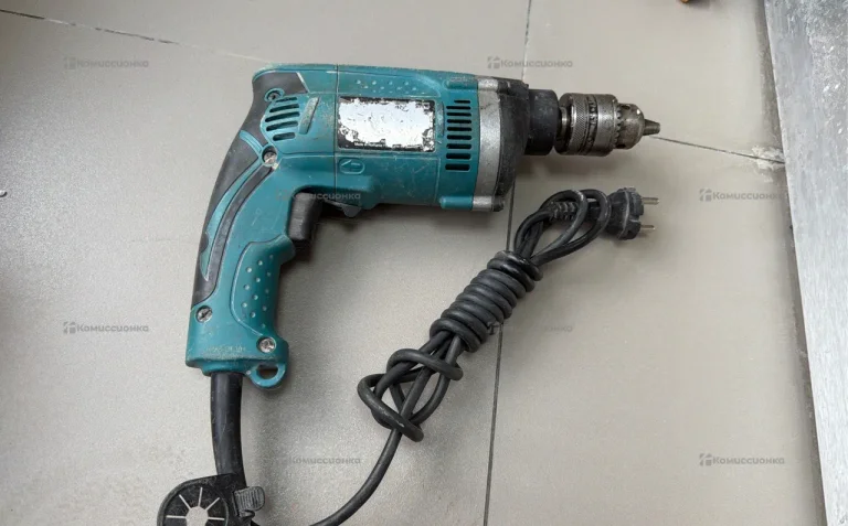 Дрель Makita HP1630