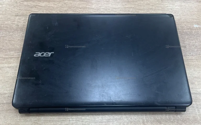 Ноутбук Acer Aspire E1-522