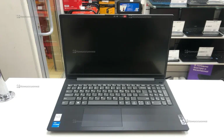 Ноутбук  Lenovo 82TT