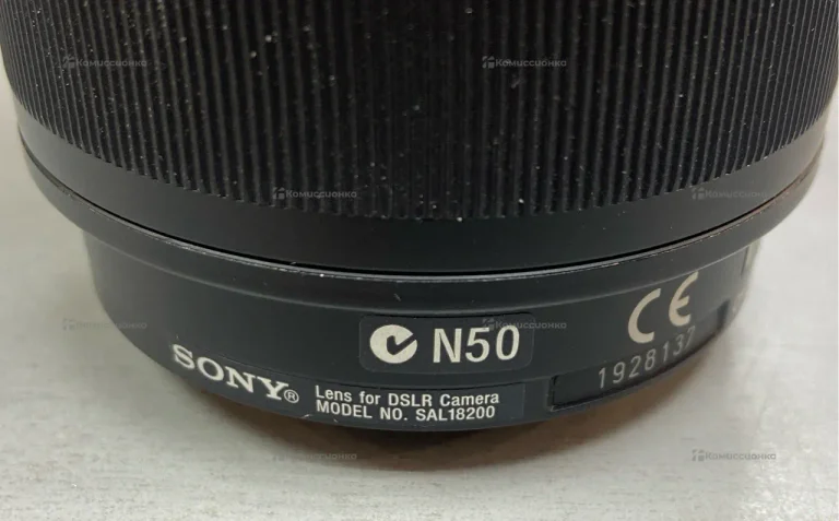 Объектив Sony sal18200 n55