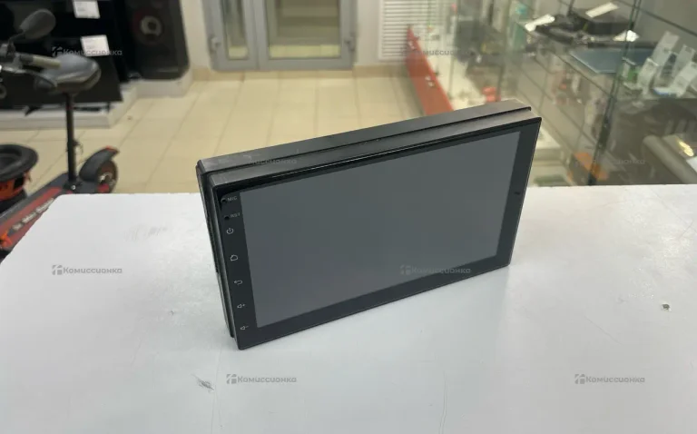 Автомагнитола GRS-7009 1/16GB