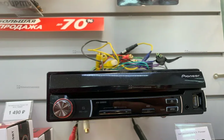 Автомагнитола  pioneer avh-3500dvd