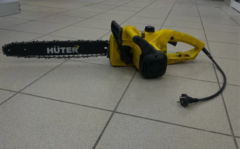 Электропила HUTER ELS 2000P