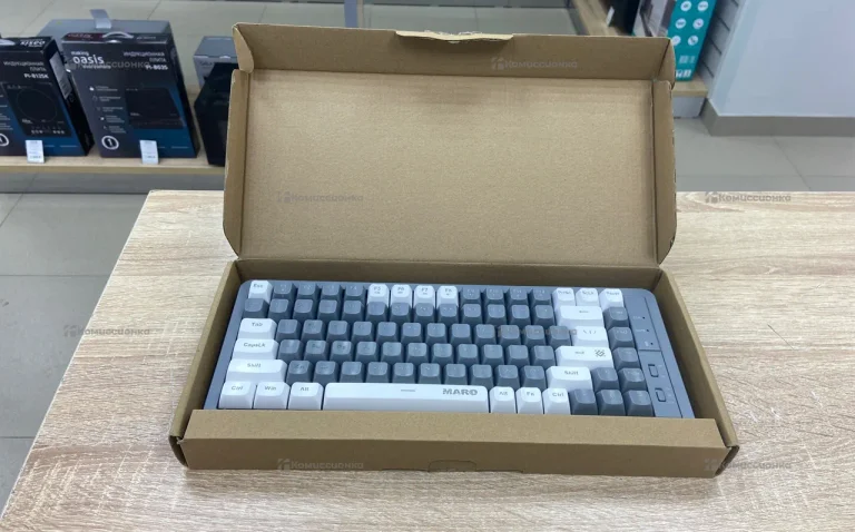 Клавиатура  defender Mario