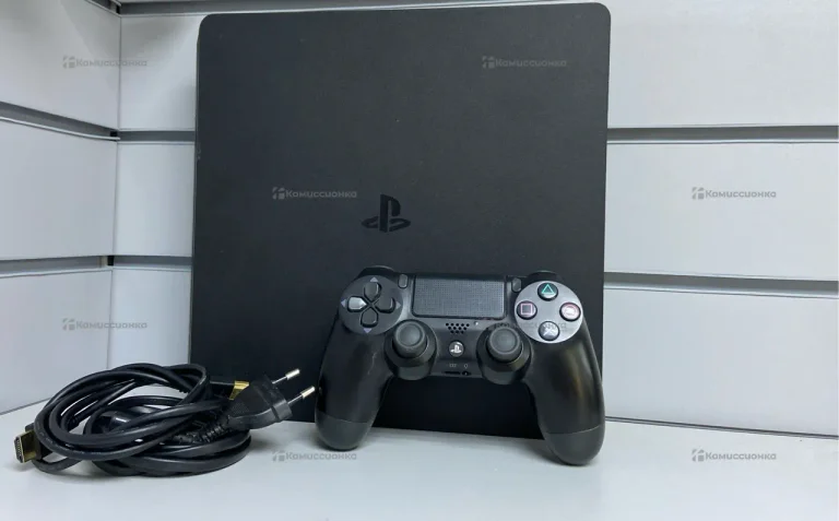 Игровая приставка PS4 1Tr