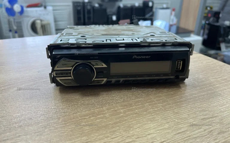 Автомагнитола  Pioneer MVH-150UB