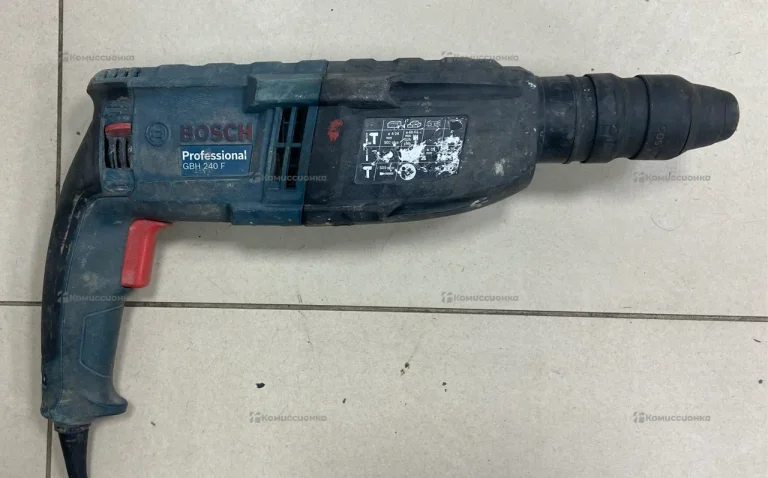 Перфоратор Bosch GBH 240F