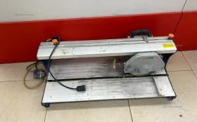 Купить Плиткорез электрический водяной Dexter 580 б/у , в Москва и область Цена:6500рублей