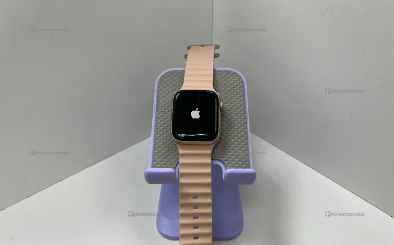 Часы  Apple Watch SE 40mm