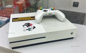 Купить Приставка Xbox One S 1 TB б/у , в Челябинск Цена:14900рублей