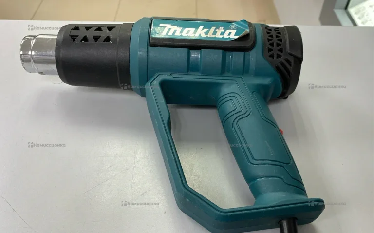 Фен строительный Makita