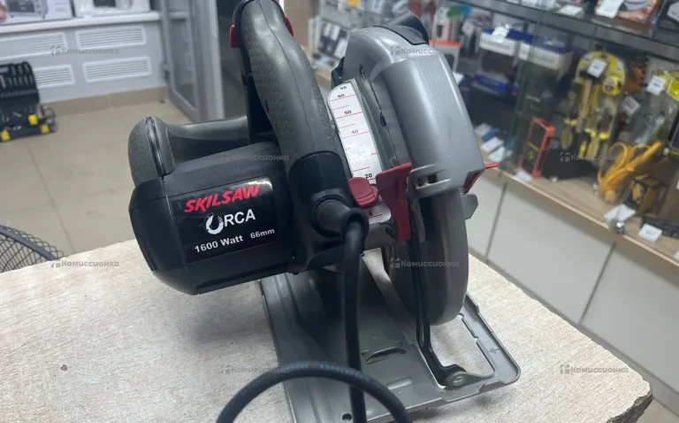 Циркулярная пила Skilsaw 1600w