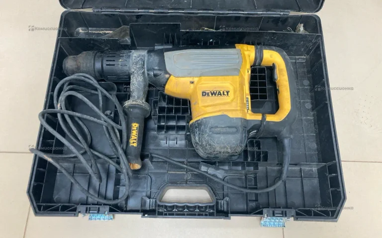 Перфоратор сетевой DeWALT D25773K