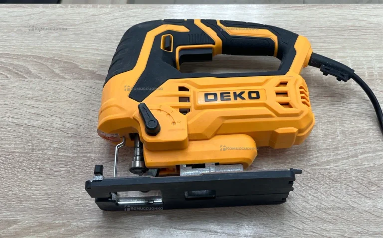 Лобзик DEKO DKJS1050 Laser