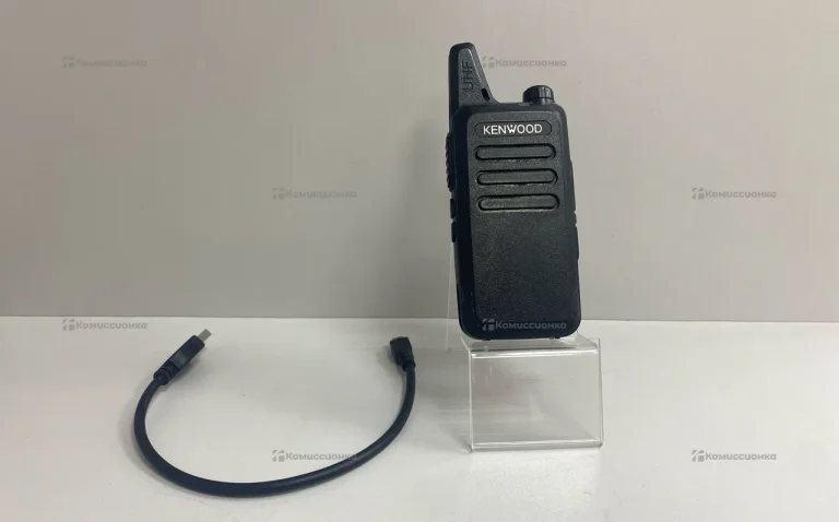 Рация  Kenwood