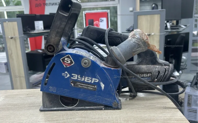 Штроборез ЗУБР ЗШ-П30-1400