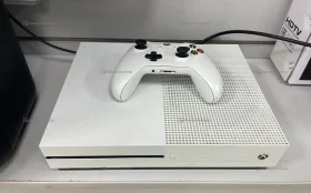 Купить Приставка Xbox One S 500 ГБ б/у , в Краснодар Цена:13900рублей