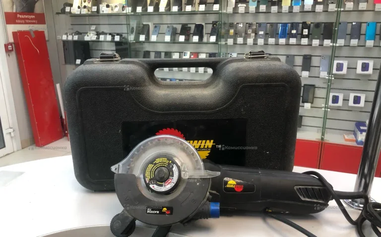 Дисковая пила Startwin Blackstar 115