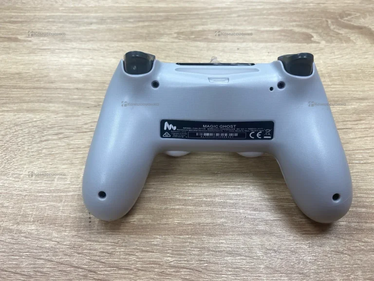 Игровой контроллер для PlayStation 4 (DualShock 4)