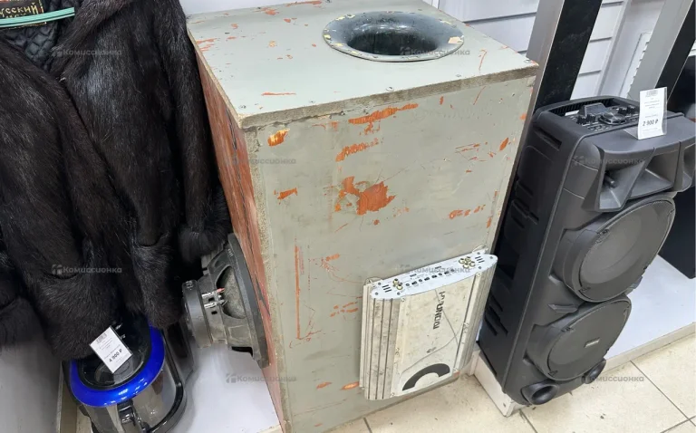 Сабвуфер  Урал молния сабвуфер 12