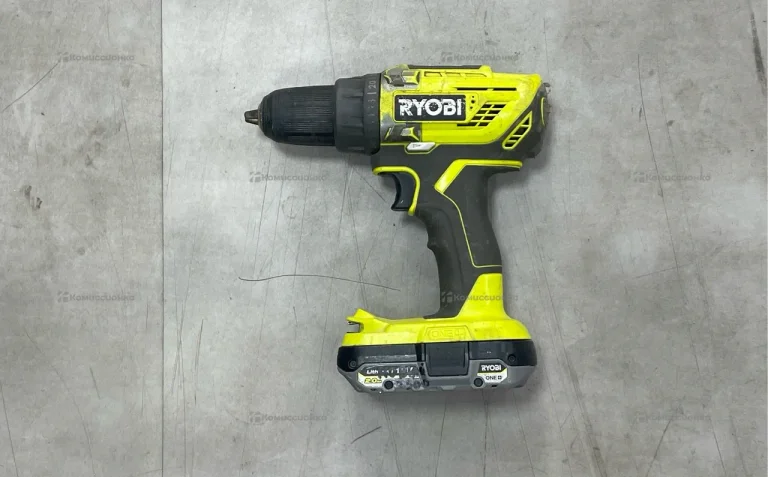Шуруповерт Ryobi R18DD3-0