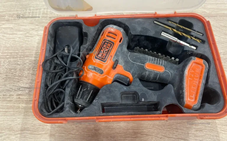Шуруповерт Black+decker LD12SP