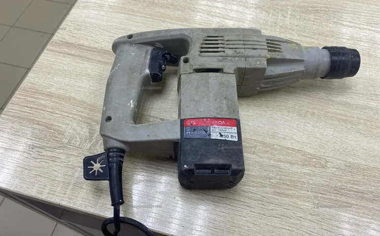 Перфоратор Интерскол П-203Р