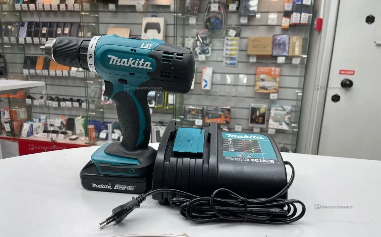 Шуруповерт Makita DDF453