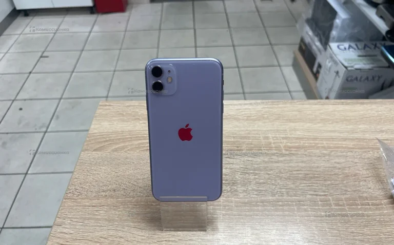 Apple iPhone 11 4/128 ГБ