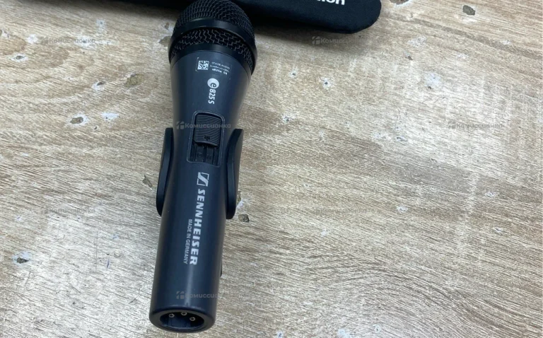 Микрофон Sennheiser e825s