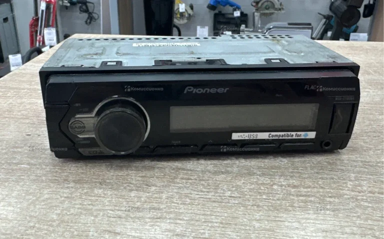 Автомагнитола  Pioner MVH-S110UBA