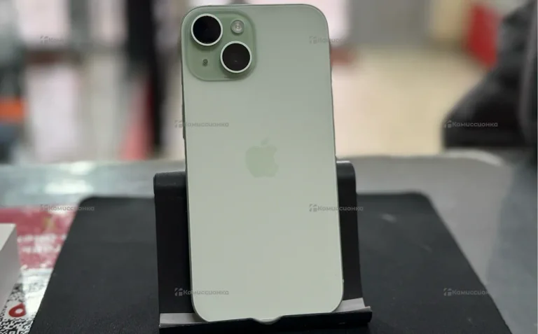 Apple iPhone 15 6/256 ГБ