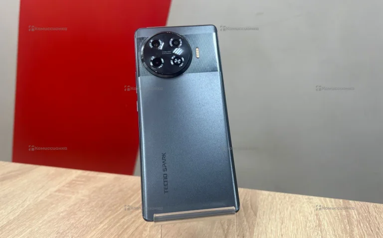 Tecno Spark 20 Pro+ 8/256 ГБ