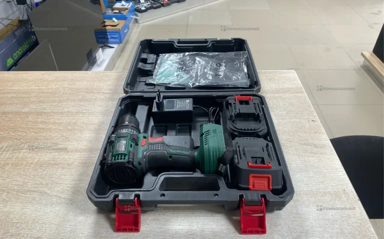 Шуруповерт FAVOURITE DC NB21