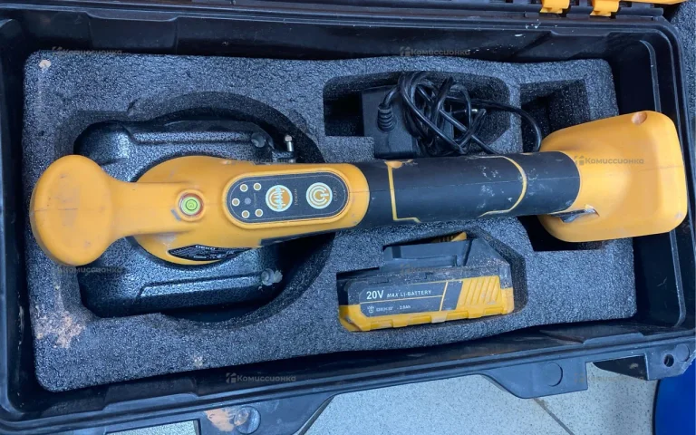 виброприсоска аккумуляторная для укладки плиты DKT