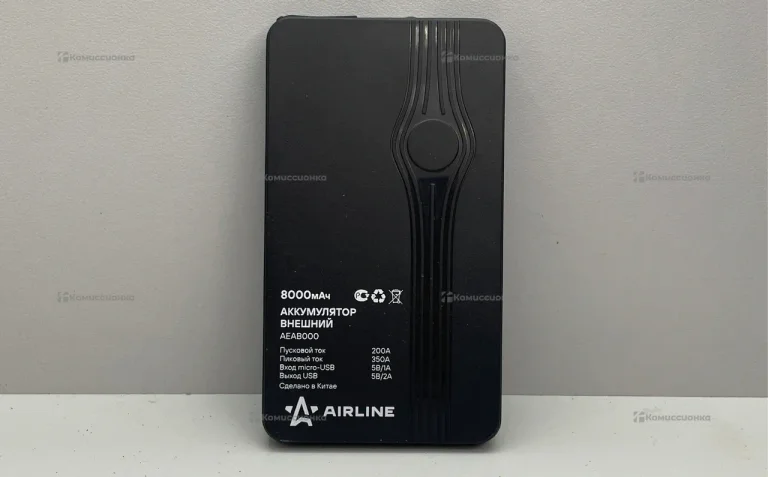 Автомобильный poverbank 8000 без кабелей