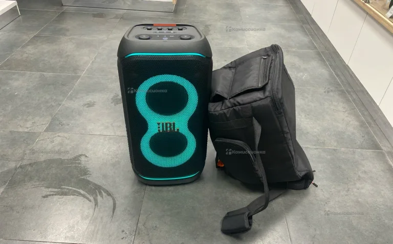 Колонка  JBL Partybox stage 320