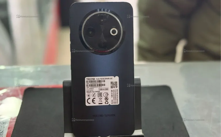 Tecno Spark 30C 4/128 ГБ