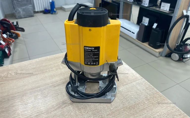 Вертикальный фрезер DEKO DKR1600E