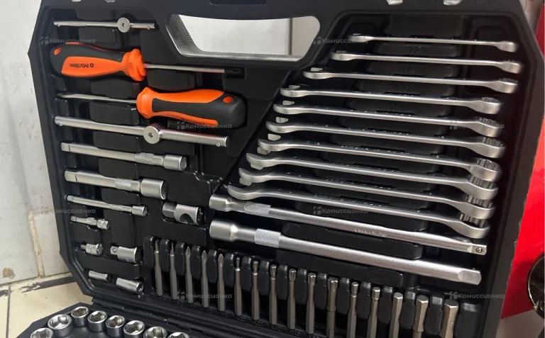 набор инструментов AV steel 144 pcs