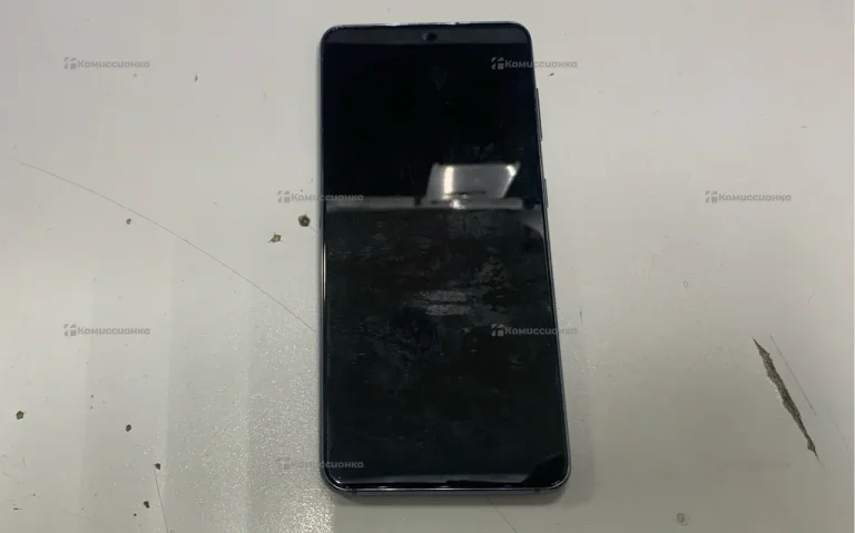 Samsung Galaxy S21 8/128 ГБ