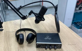 Купить Звуковая карта behrinqer u phoria umc22 + наушник б/у , в Челябинск Цена:4500рублей